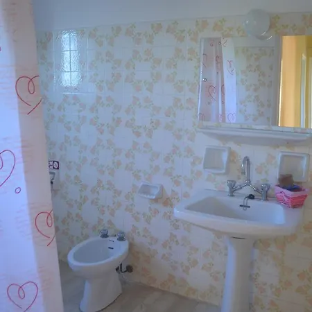 Akti Anastasia Apartman Aharávi